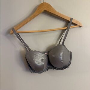 Victoria’s Secret Dream Angels Gray Lace Underwire Bra 32DDD